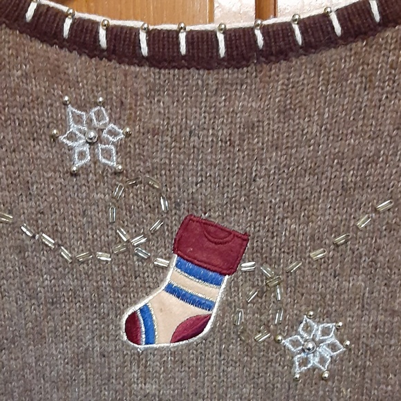 Designers Originals Studio Fa La La Embellished Christmas Vest - Picture 9 of 9